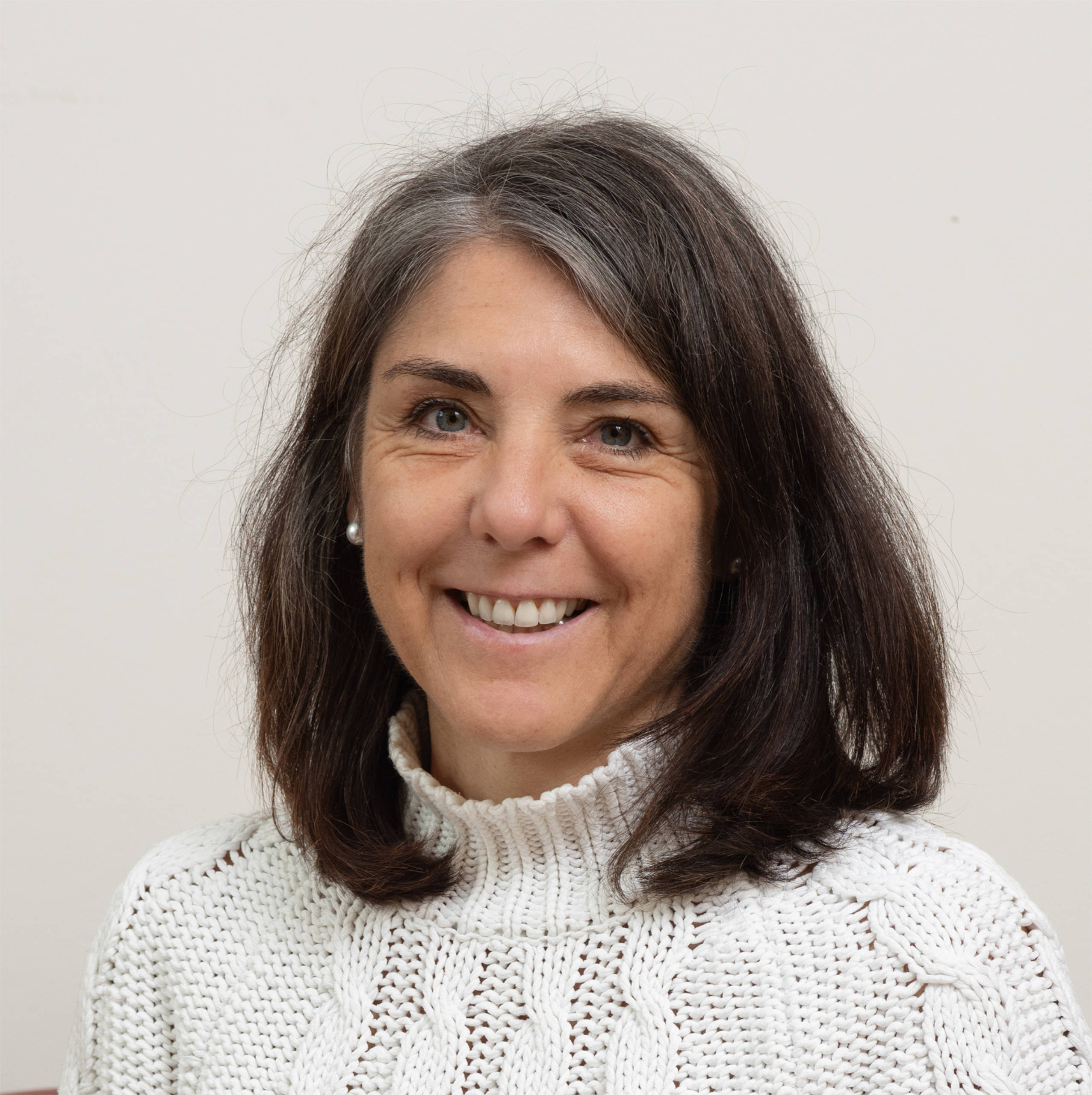 Isabel Fuchs, Immobilienverwalterin und HR-Verantwortliche bei der GR Engineering AG Partnerin Gipsergeschäft Meo und Partnerin Gipsergeschäft Meo